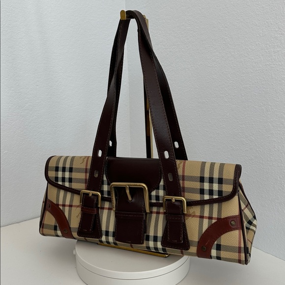 💯Authentic Burberry Shoulder Bag🍀 - Picture 15 of 17